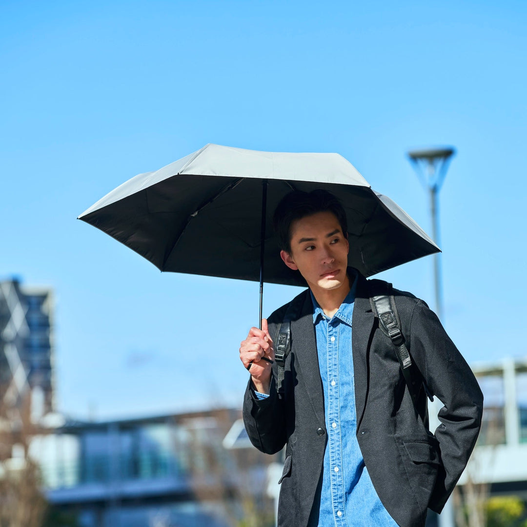 髪を守る「歩く木陰」：50代の私が日傘を手放せない切実な理由