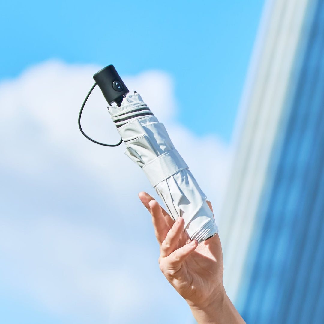 光と熱を徹底ブロック！超軽量・自動開閉折りたたみ傘