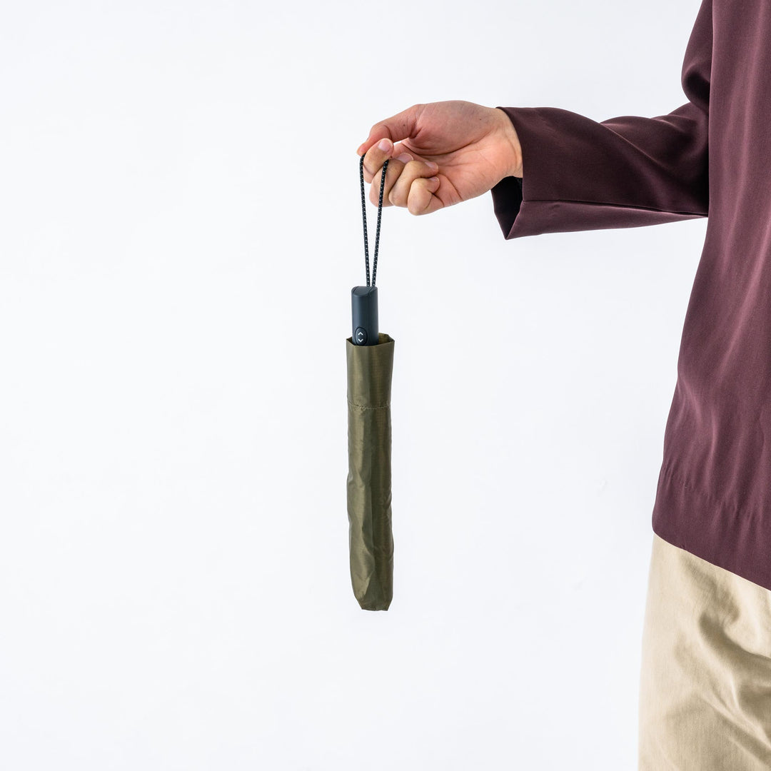 都市生活の「隙間」を埋める。自動開閉×フラット構造が通勤の所作を変える