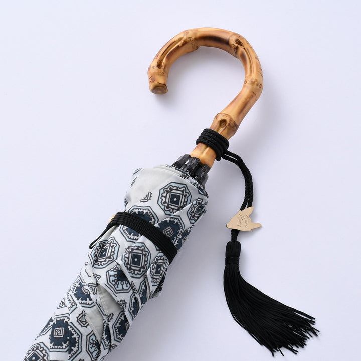 Saison Tourne | Slim, Lightweight Folding Umbrella with Bamboo Handle